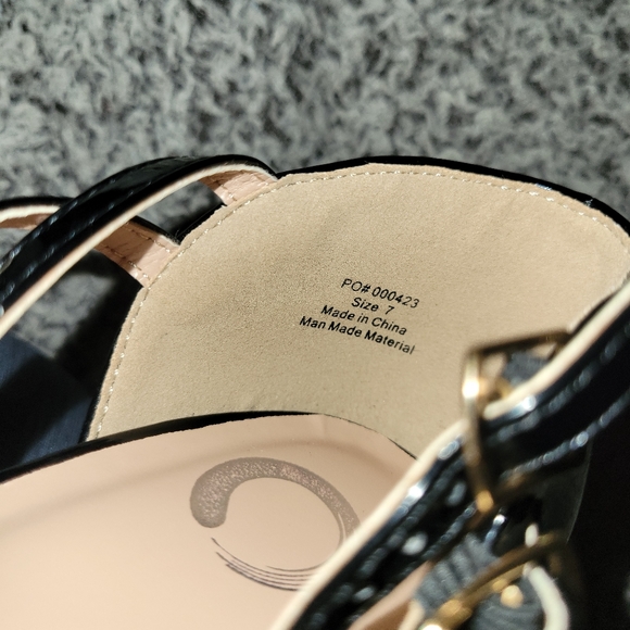 Journee collection Black high heels - Picture 6 of 7